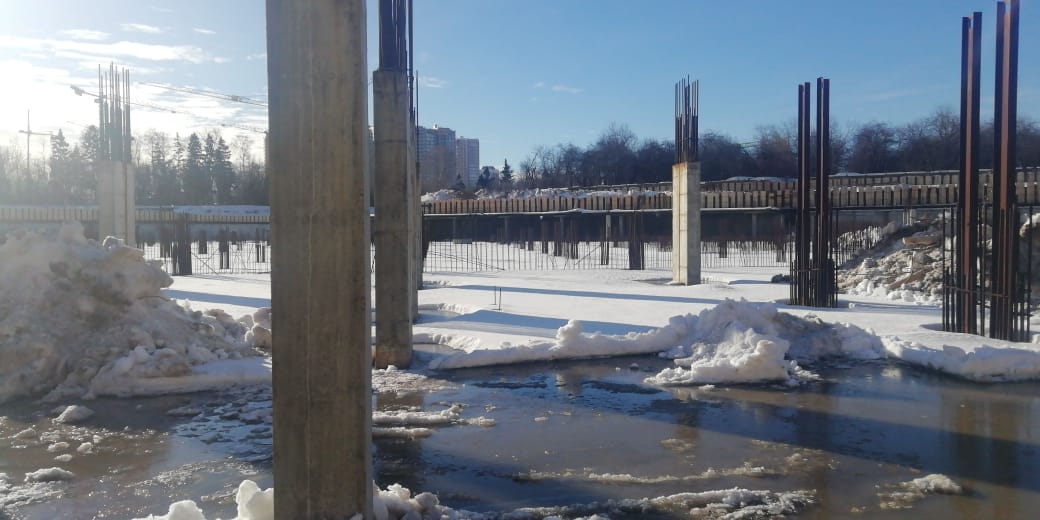 cutting concrete wall.jpg